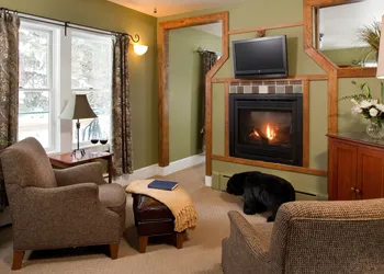 Lake Pointe Inn hotel thumbnail 7