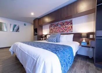 Círculo Condesa hotel thumbnail 8