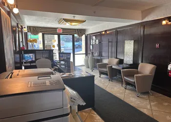 The Medicine Hat Villa hotel thumbnail 4