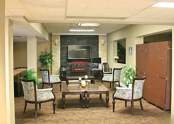 The Medicine Hat Villa hotel thumbnail 8