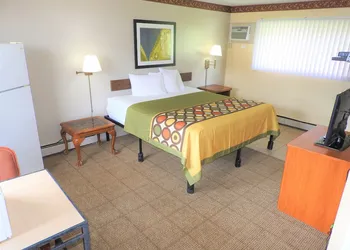 Country Meadow inn hotel thumbnail 5