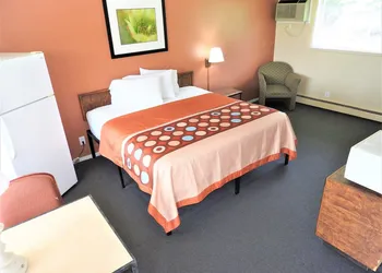 Country Meadow inn hotel thumbnail 6