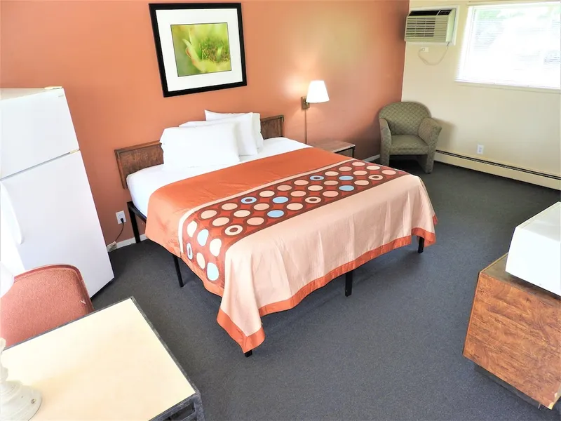 Country Meadow inn hotel detail image 6