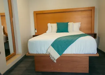 Casa Palo Verde hotel thumbnail 2