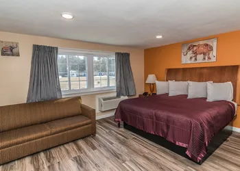 The Minuteman Inn hotel thumbnail 5