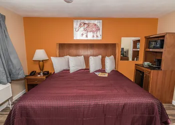 The Minuteman Inn hotel thumbnail 7