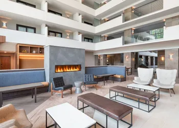 Four Points by Sheraton Spartanburg hotel thumbnail 2