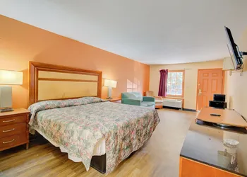 Hotel O Deluxe Inn Kingstree Sc Hwy 52 hotel thumbnail 7