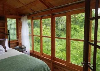 Savannah's Meadow hotel thumbnail 6
