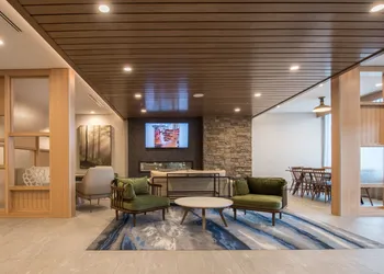 Fairfield Inn & Suites by Marriott Penticton hotel thumbnail 2