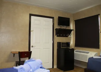Target Hospitality-Pecos South Lodge hotel thumbnail 6