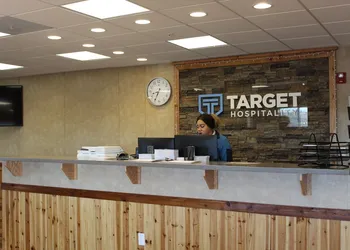 Target Hospitality-Seven Rivers Lodge Carlsbad hotel thumbnail 2