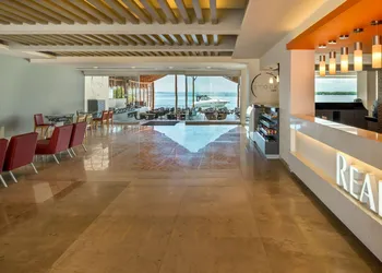 Real Inn Cancún hotel thumbnail 2