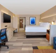 Holiday Inn Express & Suites Wooster by IHG hotel detail image 5