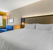 Holiday Inn Express & Suites Phoenix Dwtn - State Capitol by IHG hotel detail image 5