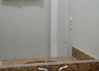 Red Carpet Motel hotel thumbnail 7