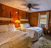 Mountainaire Inn and Log Cabins hotel detail image 4