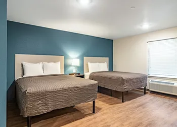 WoodSpring Suites Toledo Maumee hotel thumbnail 8
