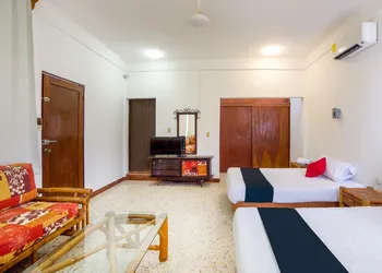 Hotel Adelita hotel thumbnail 8