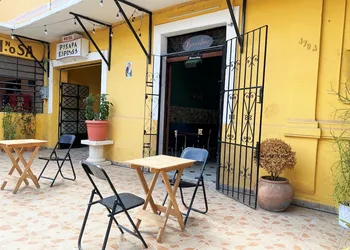 OYO Posada Espinosa, Mérida, Parque de Santa Ana hotel thumbnail 2