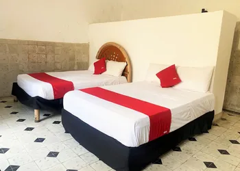 OYO Posada Espinosa, Mérida, Parque de Santa Ana hotel thumbnail 6