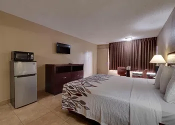Countryside Inn & Suites Orlando hotel thumbnail 7