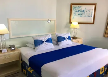 Hotel Acapulco Malibu hotel thumbnail 7