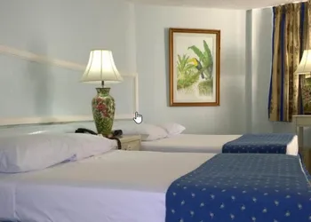 Hotel Acapulco Malibu hotel thumbnail 8