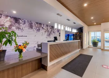Best Western Plus Dauphin hotel thumbnail 4