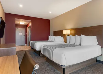 Best Western Plus Dauphin hotel thumbnail 8