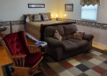 Country Aire Bed & Breakfast hotel thumbnail 7