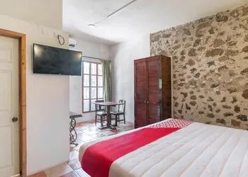 Rancho Hotel El Carmen hotel thumbnail 5