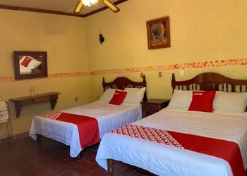 Rancho Hotel El Carmen hotel thumbnail 8