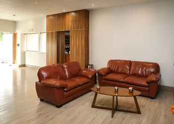 Zimmer Suites hotel thumbnail 5