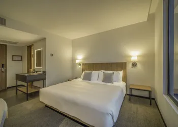Stadía Suites Querétaro Centro Histórico hotel thumbnail 5