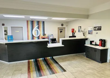 Motel 6 Mobile, AL – Airport Blvd hotel thumbnail 5