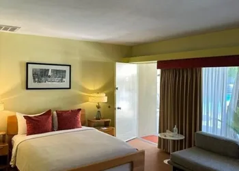 Orbit In - 21 and Over - A Town & Desert Boutique Hotel hotel thumbnail 2