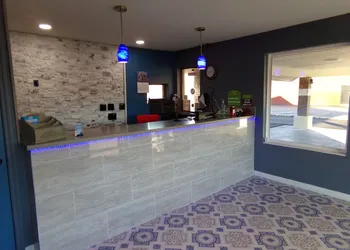 Regal Inn hotel thumbnail 2