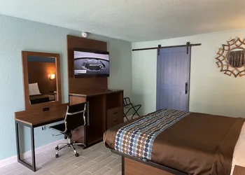 Regal Inn hotel thumbnail 6