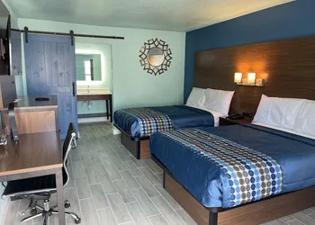 Regal Inn hotel thumbnail 8