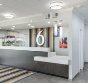 Motel 6 Groves, TX hotel detail image 4