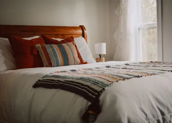 Hill Road Manor Bed & Breakfast hotel thumbnail 2