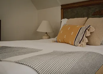 Hill Road Manor Bed & Breakfast hotel thumbnail 5