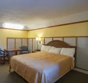 Econo Lodge hotel detail image 5