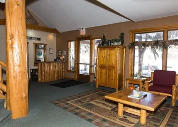 Manhattan Beach Lodge hotel thumbnail 2