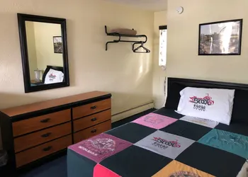 The Scoot Inn hotel thumbnail 2