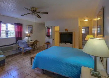 Richard's Motel Studio hotel thumbnail 2