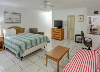 Richard's Motel Studio hotel thumbnail 5