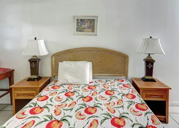 Richard's Motel Studio hotel thumbnail 8