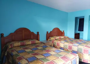 Slumberland Motel hotel thumbnail 2